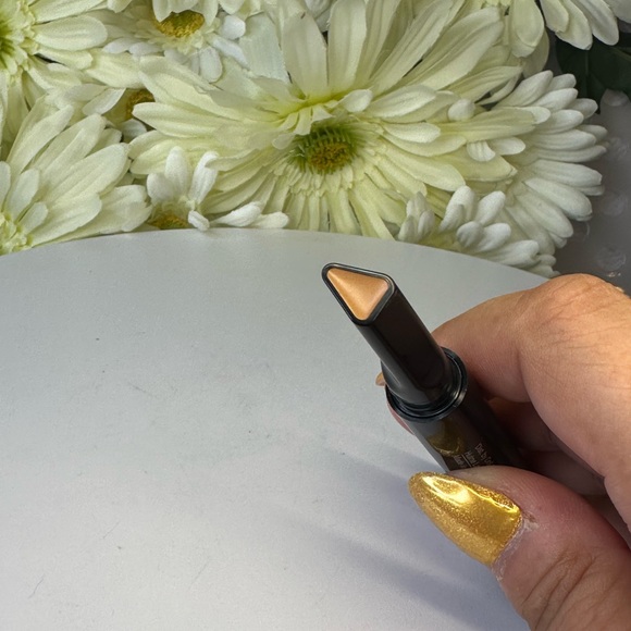 Doll 10 HydroBalm precision concealer color TAN new no box - Picture 5 of 5